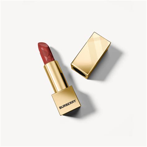 Burberry Kisses – Burnished Red No.117